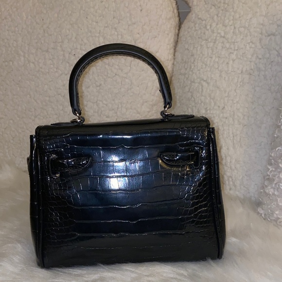 20cm Black and White Nitro Crocodile leather doll top handle Handbag - Picture 4 of 7